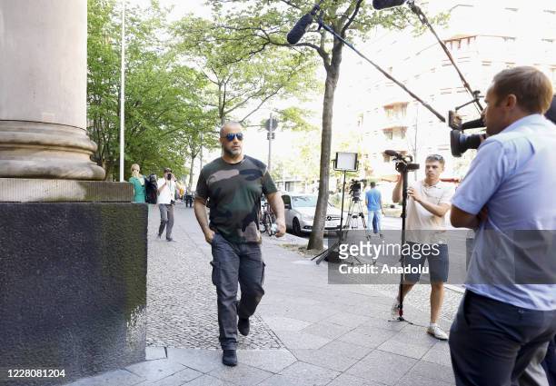 Nasser Abou-Chaker, brother of Arafat Abou-Chaker who was a former manager of Bushida, leaves the Berlin district court without providing a brief to...