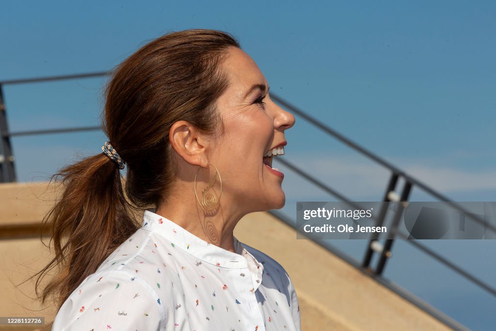 Crown Princess Mary Of Denmark Assists Release Of Sea Rays At Kattegatcentret Grenaa Aquarium