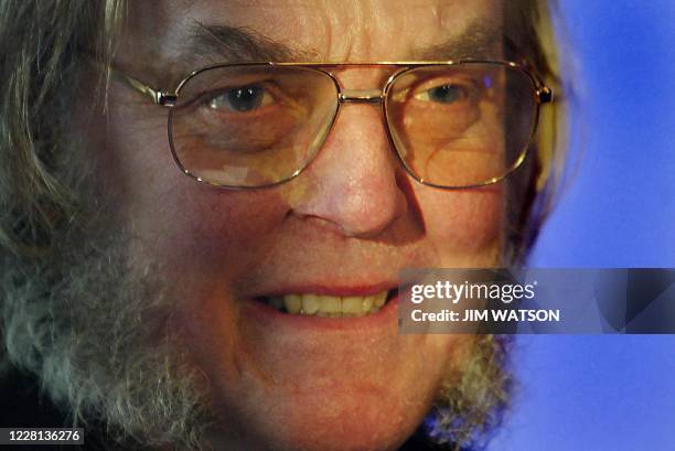 Beagle 2 Project Scientist Colin Pillinger responds to journalists questions 26 January 2004 during a press conference on the status of the Mars...
