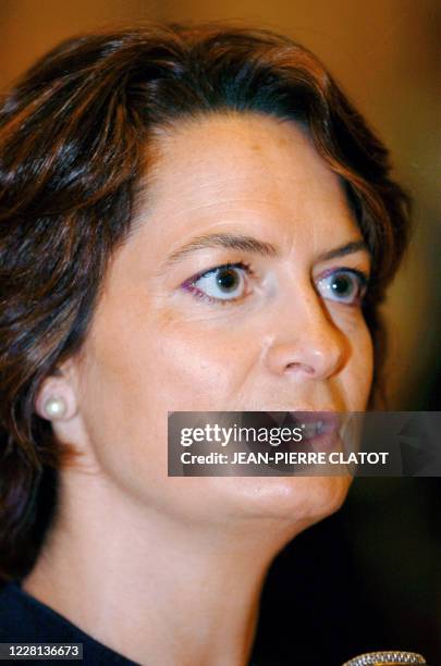 Me Pascaline Degrange, avocate de Alexandra Lefevre, la compagne de David Hotyat, attend le 12 juin 2006 dans une salle polyvalente à Sevrier,...