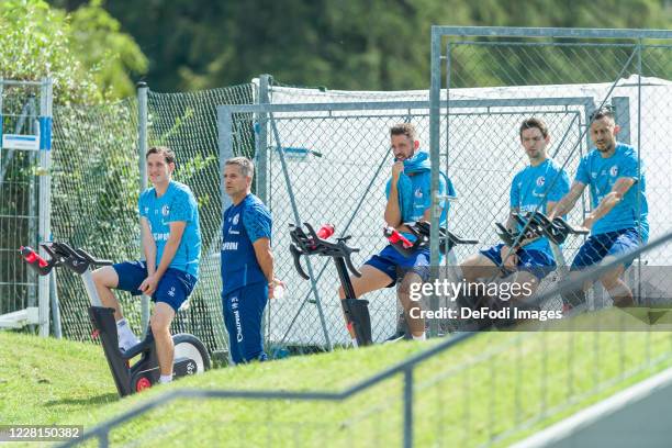 Sebastian Rudy of FC Schalke 04, Athletic coach Werner Leuthard of FC Schalke 04, Mark Uth of FC Schalke 04, Benito Raman of FC Schalke 04 and Steven...