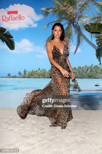 Rebecca Mir during the Raffaello Summer Dinner at Koenigliche Porzellan Manufaktur on August 27, 2020 in Berlin, Germany.