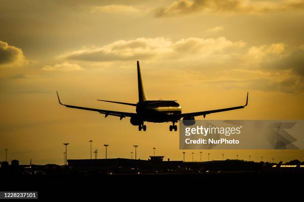 Ryanair Boeing 737-8AS EI-DAK lands into East Midlands Airport, Derby, England, on August 26, 2020.