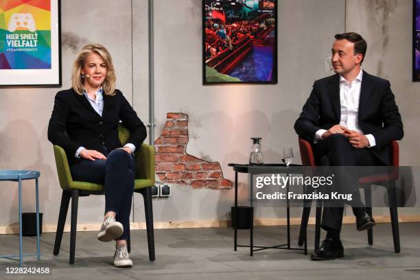 General Secretary of the Free Democratic Party Linda Teuteberg and Secretary general of Germany's conservative party Paul Ziemiak during "Debatte...