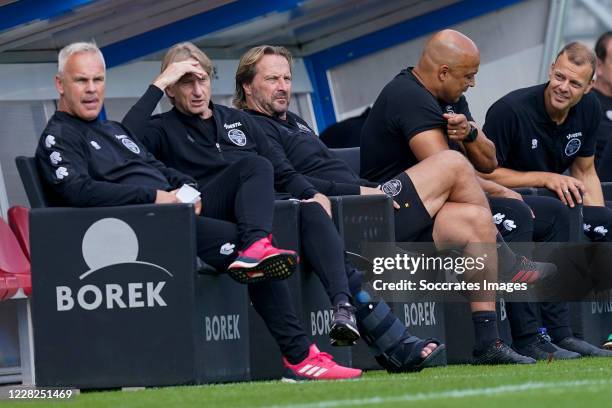 Assistent Coach Gery Vink of Willem II, Coach Adrie Koster of Willem II, Harald Wapenaar of Willem II, Chima Onyeike of Willem II, Jos van Nieuwstadt...