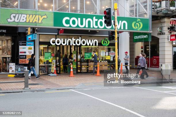 Countdown Mince 146 Countdown Supermarket Stock Photos, High-Res Pictures, and Images ...