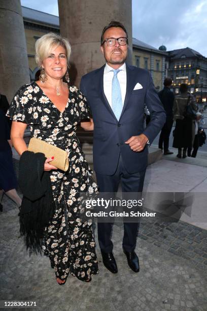 Princess Laurentien of the Netherlands and Prince Constantijn of the Netherlands during the season opening and world premiere of the opera "7 Deaths...