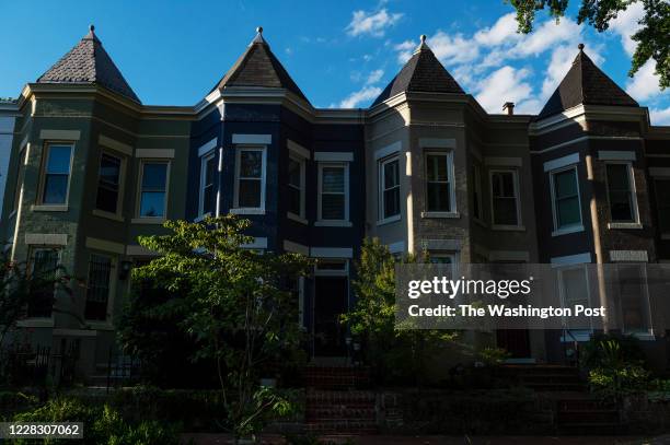 Barney Circle Photos and Premium High Res Pictures Getty Images