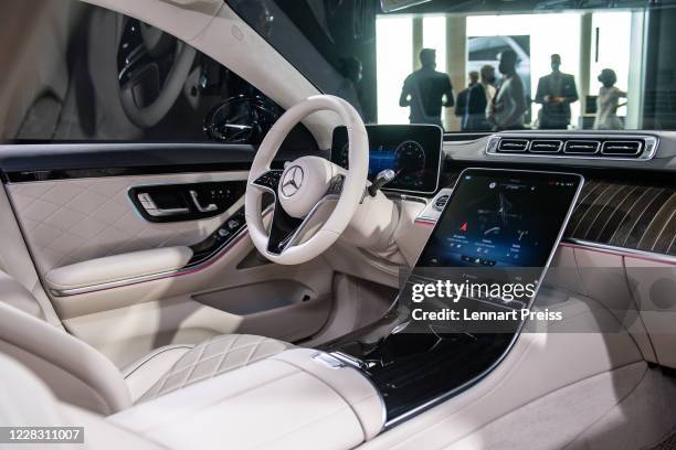Inside Line's Merced Presentation Of Mercedes Benz Photos and Premium High Res Pictures ...