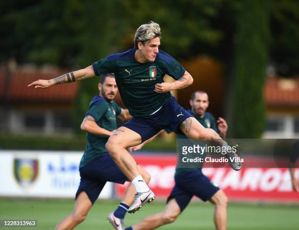 Nicolo Zaniolo of Italy in action during a training session at Centro Tecnico Federale di Coverciano on September 2, 2020 in Florence, Italy.