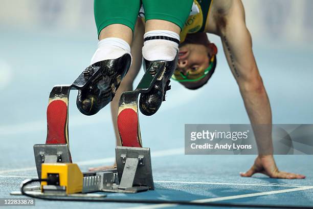 Oscar Pistorius of South Africa sets himself in the starting blocks before the men's 400 metres semi finals during day three of the 13th IAAF World...