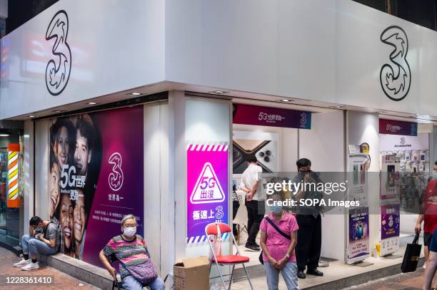 Telecom Providers Photos and Premium High Res Pictures - Getty Images