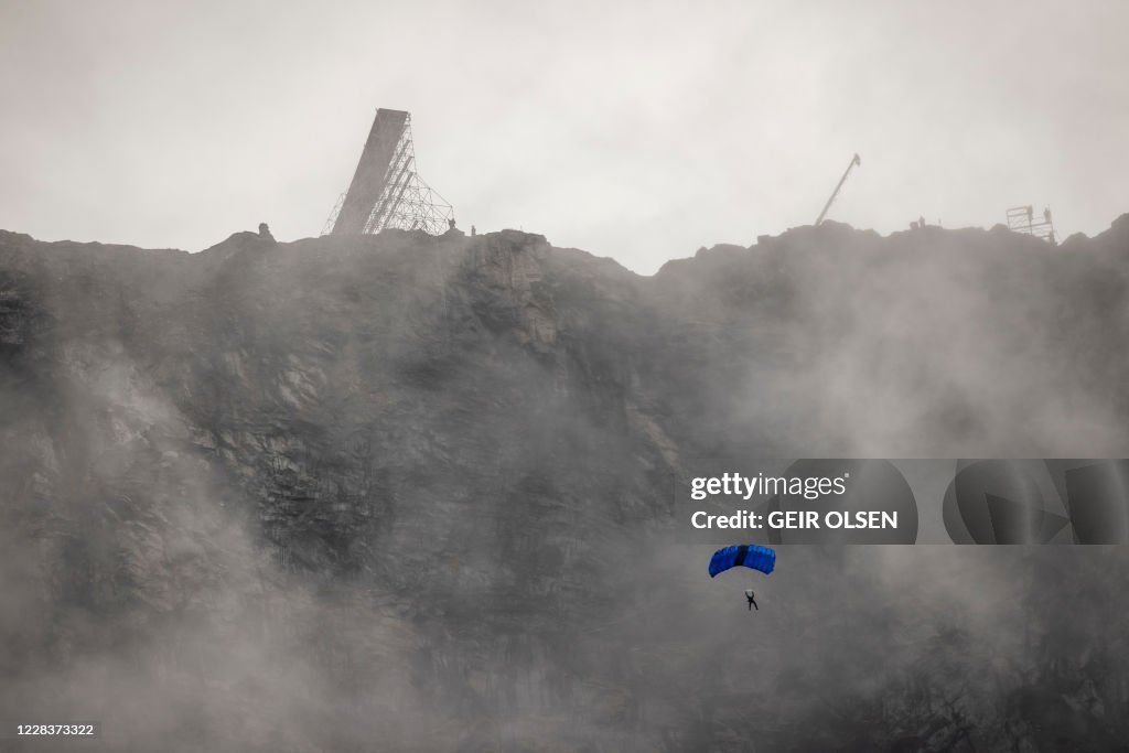 NORWAY-US-CINEMA-CRUISE