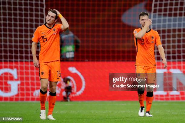 Joel Veltman of Holland, Marten de Roon of Holland during the UEFA Nations league match between Holland v Italy on September 7, 2020