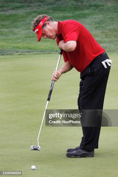 Michael Allen of USA, 8th hall putt during the PGA Tour Songdo IBD championship second round at Jack Nicklaus golf club in Incheon, west of Seoul, on...