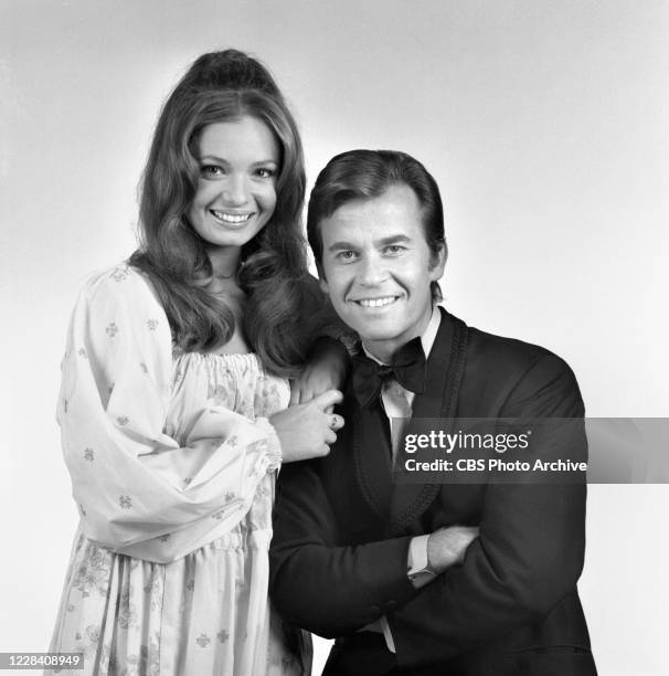 Karen Valentine Photos and Premium High Res Pictures - Getty Images