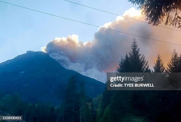 Foley Ridge Fire 43 Mckenzie Bridge Oregon Stock Photos, High-Res Pictures, and Images ...