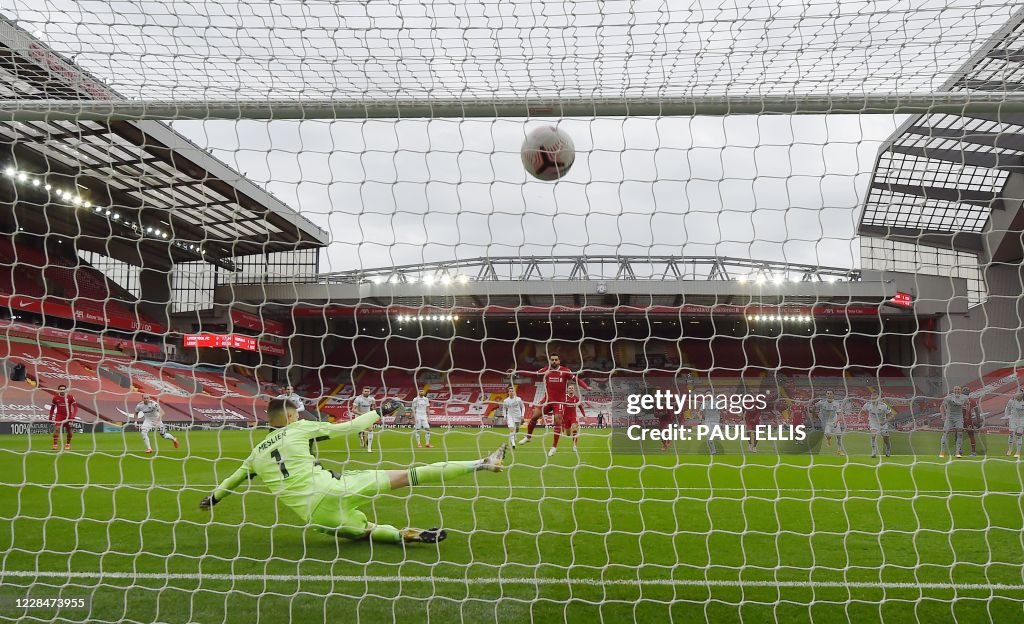 TOPSHOT-FBL-ENG-PR-LIVERPOOL-LEEDS