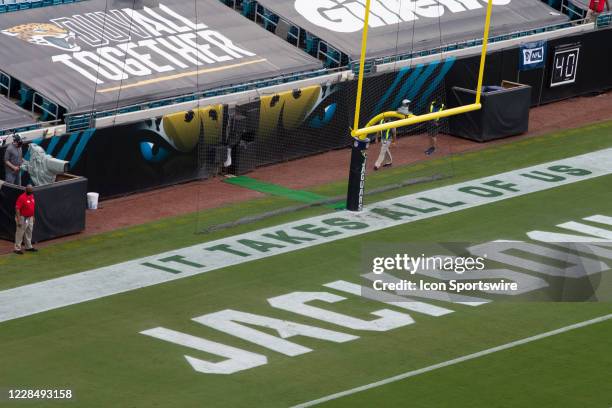 Colts End Zone Lettering 36 Words That End In Zone Stock Photos, High-Res Pictures, and Images ...
