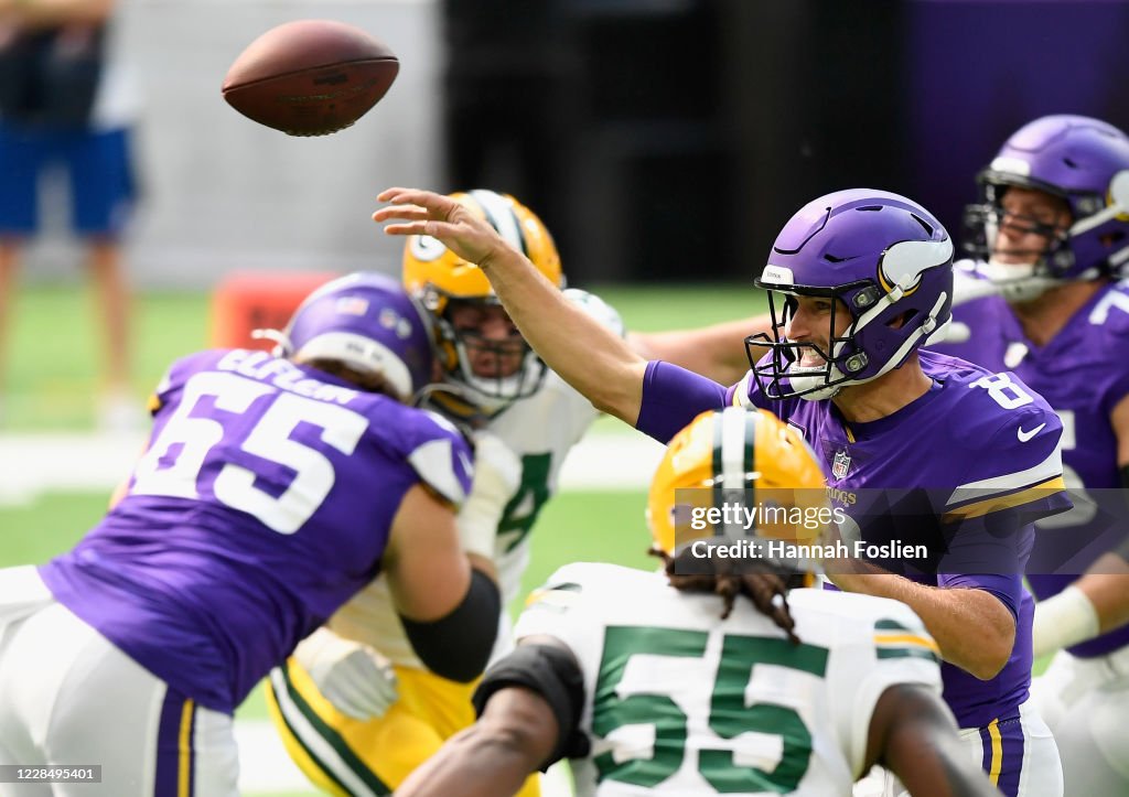 Green Bay Packers v Minnesota Vikings