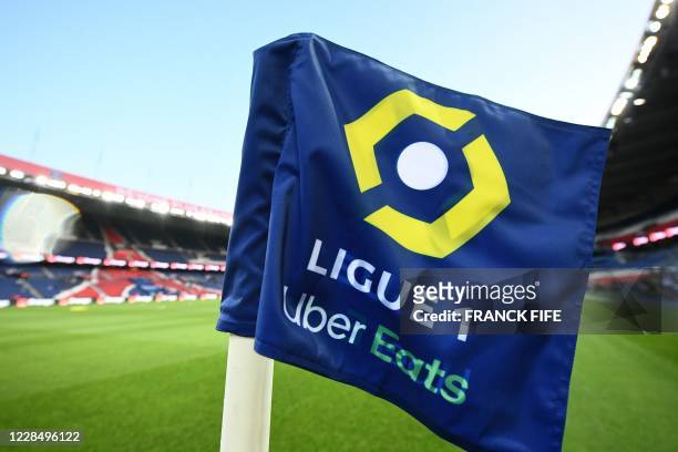 Picturew shows a corner flag bearing the logo of the French Ligue 1 prior to the French L1 football match between Paris Saint-Germain and Marseille...