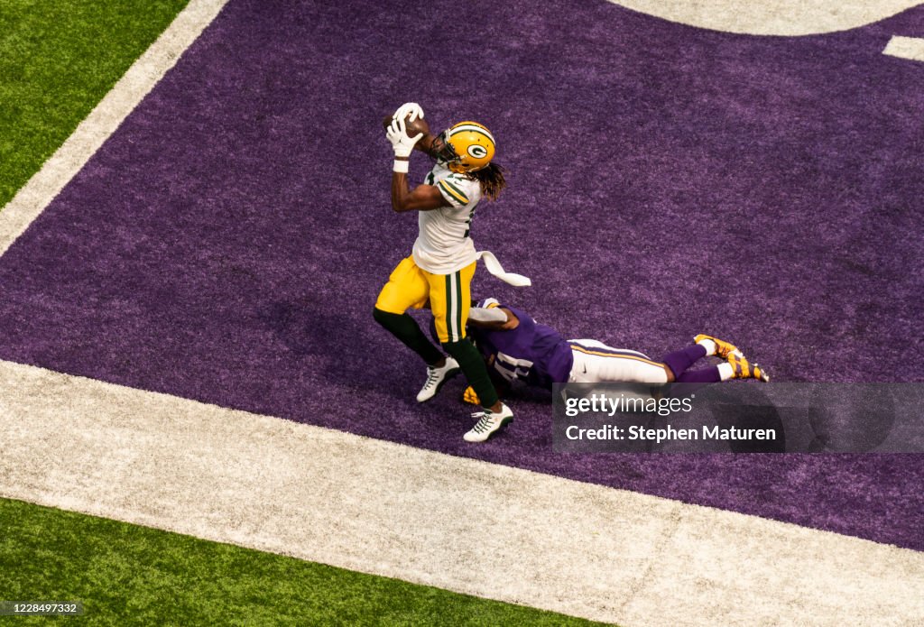 Green Bay Packers v Minnesota Vikings