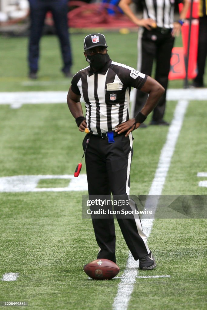 Nfl Players Nfl Referee Uniform Pat Haggerty Officials 40 Referee