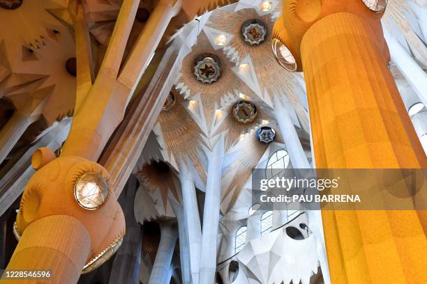 45 Sagrada Familia Ceiling Stock Photos, High-Res Pictures, and Images ...