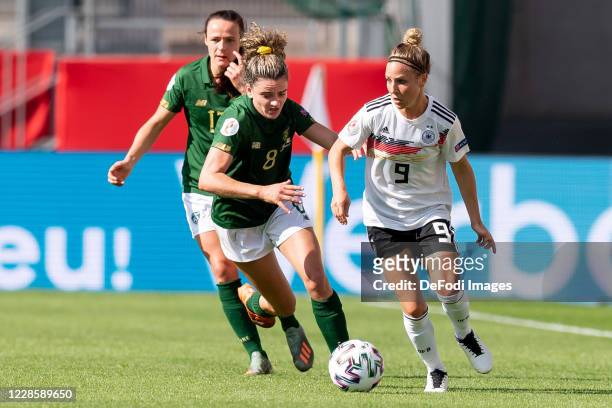 Leanne Kiernan of Republik Irland and Svenja Huth of Germany battle for the ball during the UEFA Women's EURO 2022 Qualifier between Germany Women's...