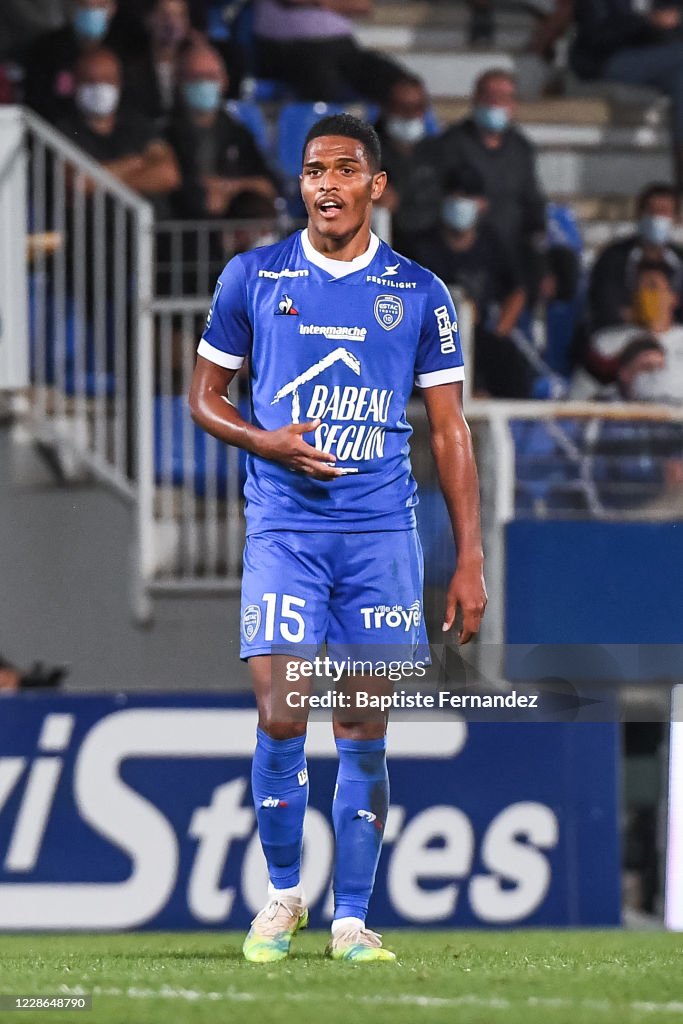 AJ Auxerre v Esperance sportive Troyes Aube Champagne - Ligue 2 BKT