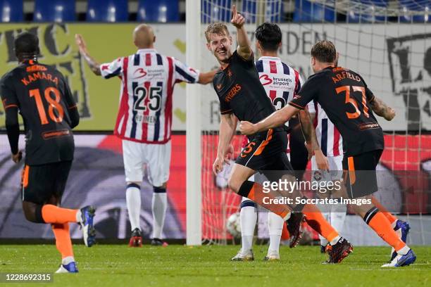 Filip Helander of Glasgow Rangers Celebrates the third goal 0-3 during the UEFA Europa League match between Willem II v Glasgow Rangers at the Koning...