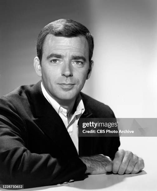 Ken Berry Actor Photos and Premium High Res Pictures - Getty Images