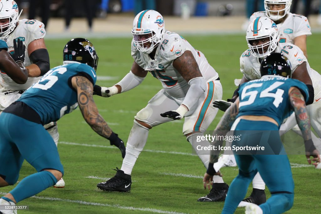 NFL: SEP 24 Dolphins at Jaguars