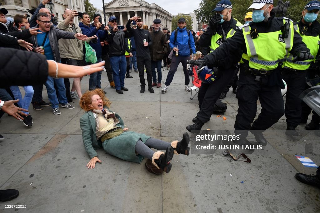 BRITAIN-HEALTH-VIRUS-PROTEST