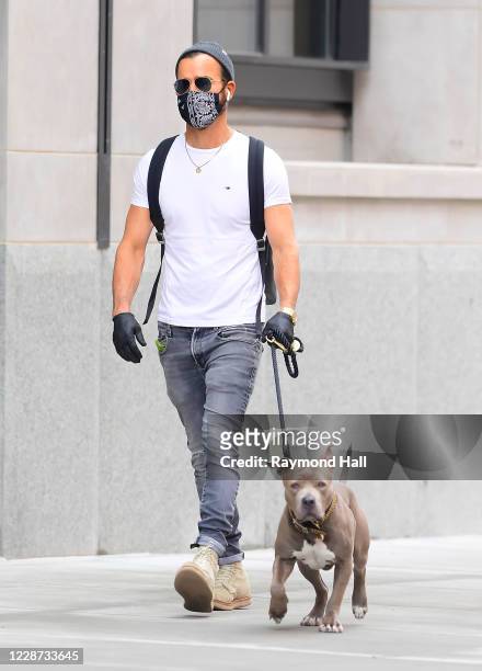 Actor Justin Theroux is seen walking his dog in Soho on September 26, 2020 in New York City.