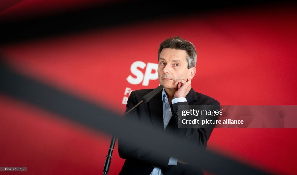 Spd Group Rolf Mützenich, chairman of the SPD parliamentary group in the... News ...