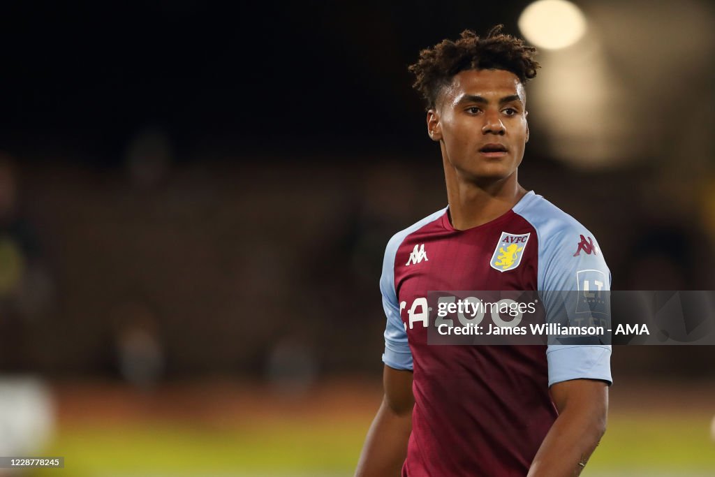 Fulham v Aston Villa - Premier League