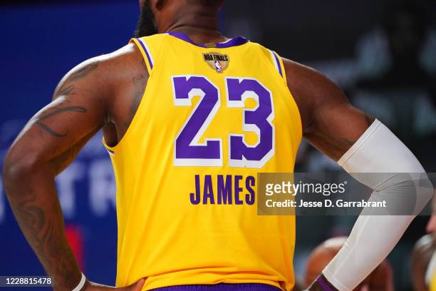 1,493 Lebron James Jersey Stock Photos, High-Res Pictures, and Images -  Getty Images