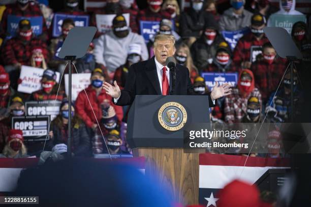 President Donald Trump speaks during a 'Make America Great Again' rally in Duluth, Minnesota, U.S., on Wednesday, Sept. 30, 2020. Trump signed an...
