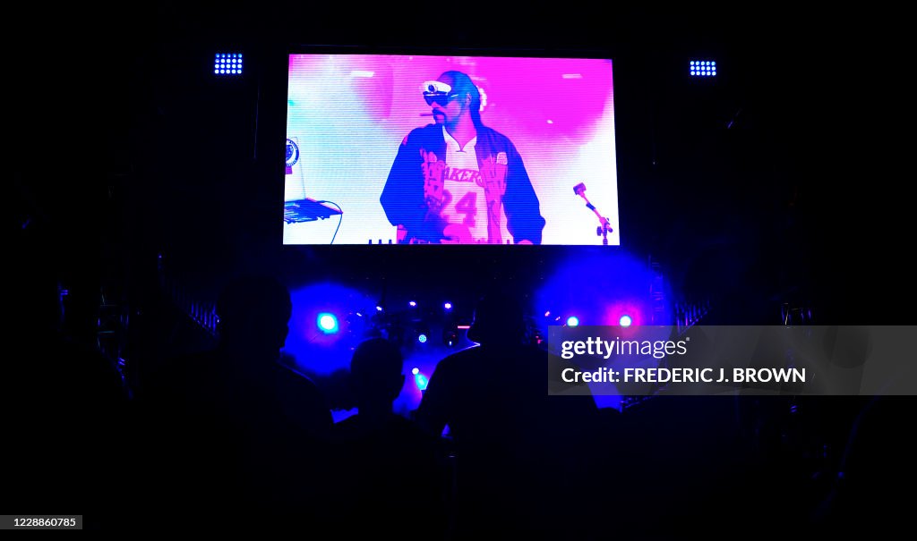 US-ENTERTAINMENT-MUSIC