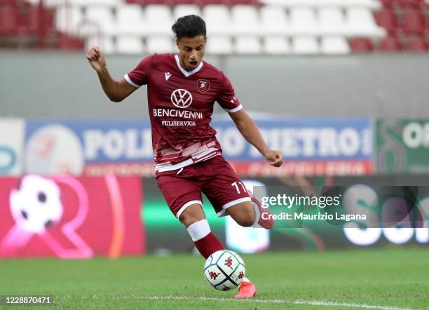 Hachim Mastour of Reggina during the Serie B match between Reggina and Pescara Calcio at Stadio Oreste Granillo on October 03, 2020 in Reggio...