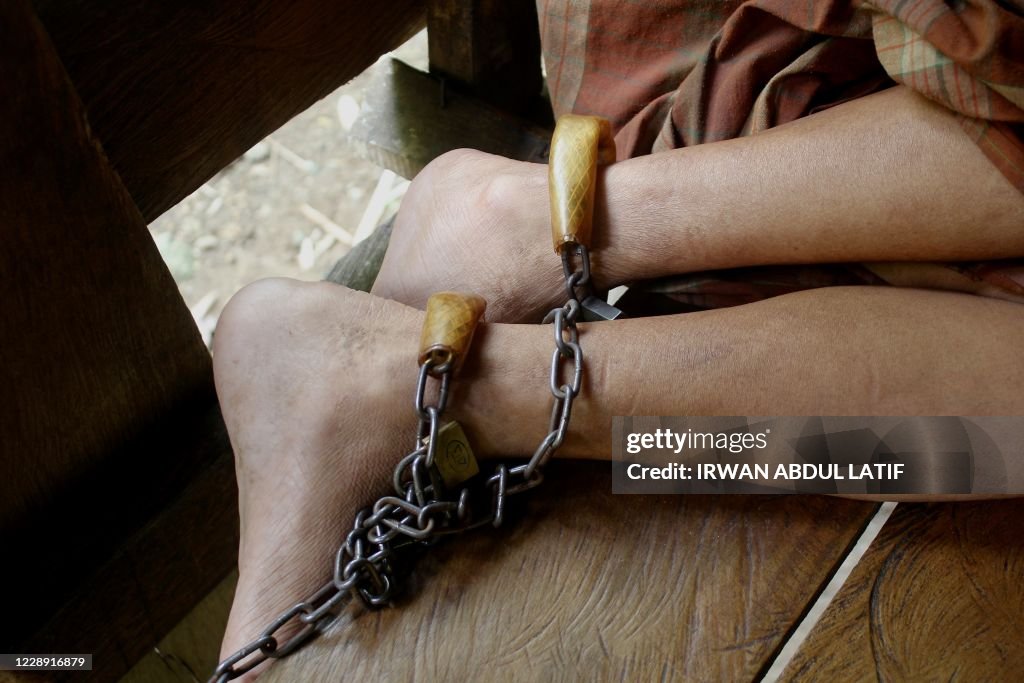 INDONESIA-HEALTH-VIRUS-RIGHTS