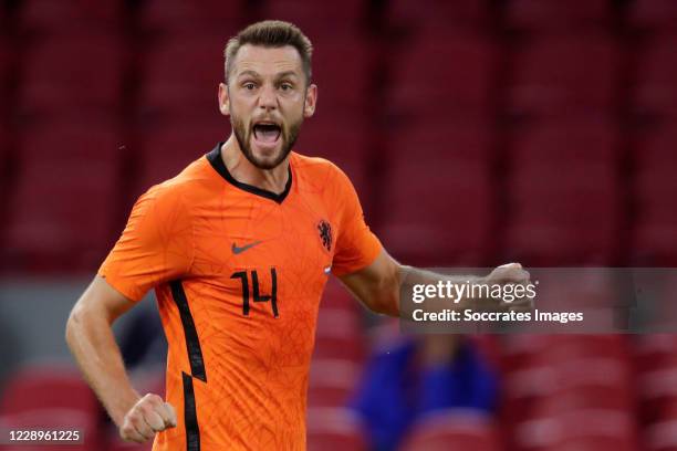 Stefan de Vrij of Holland during the International Friendly match between Holland v Mexico at the Johan Cruijff ArenA on October 7, 2020 in Amsterdam...