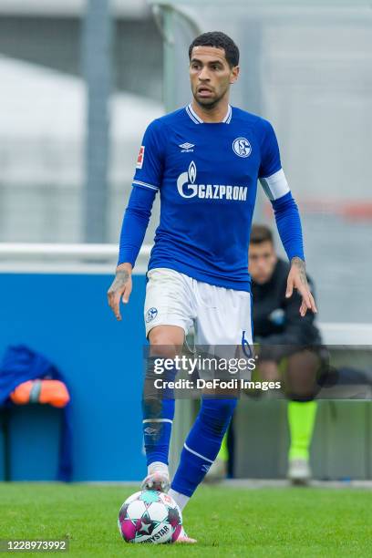 Omar Mascarell of FC Schalke 04 controls the ball during the test match between FC Schalke 04 and SC Paderborn at Parkstadion on October 8, 2020 in...