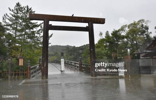 Street near Ise Jingu shrine in Mie Prefecture, central Japan, is deserted on Oct. 10 due to the approach of Typhoon Chan-hom.