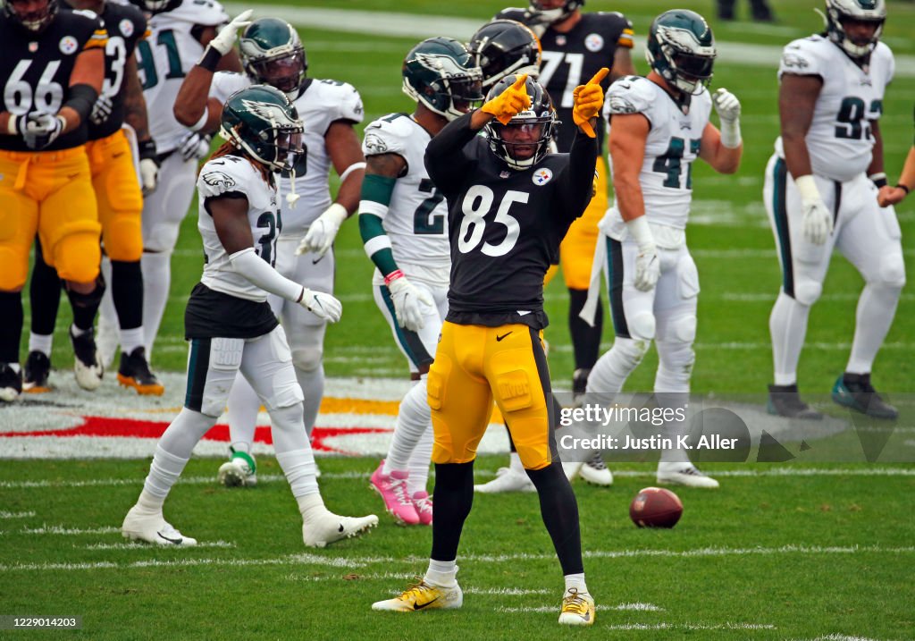 Philadelphia Eagles v Pittsburgh Steelers