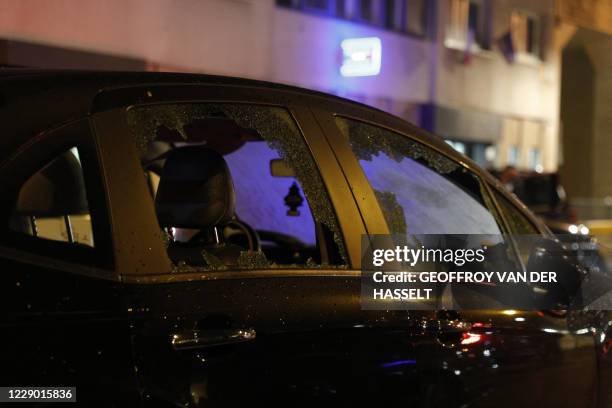Police Window Police Car Window Photos and Premium High Res Pictures - Getty Images