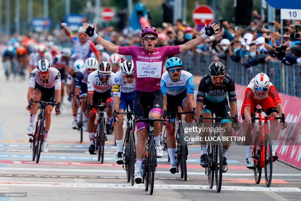 TOPSHOT-CYCLING-ITA-GIRO-2020-STAGE 11