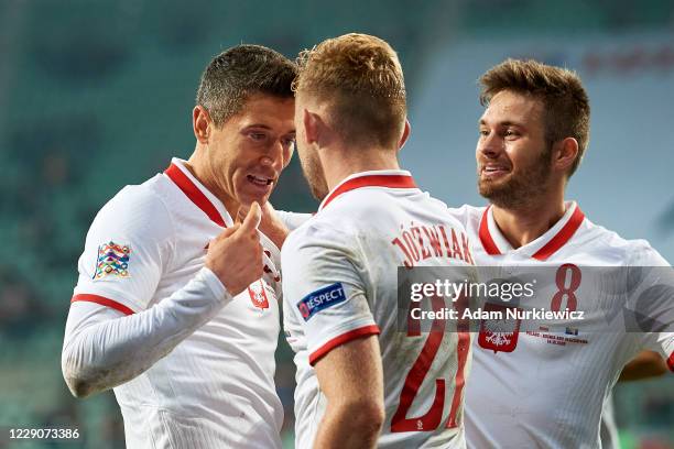 Robert Lewandowski, Karol Linetty and Kamil Jóźwiak of Poland celebrate a goal during the UEFA Nations League group stage match between Poland and...