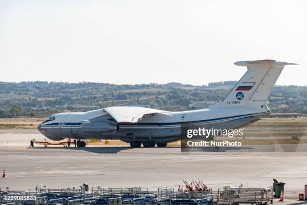 Li 76 Air Force Ilyushin Il 76 Photos and Premium High Res Pictures - Getty ...